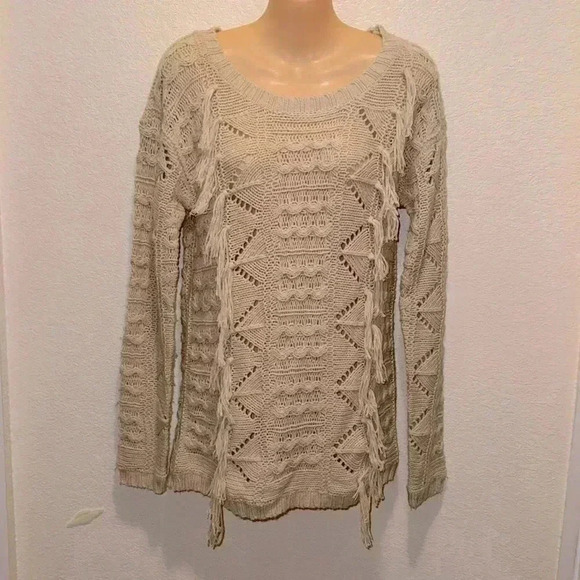 Elan cream crew neck fringe boho sweater womens size small - no flaws - Picture 1 of 7